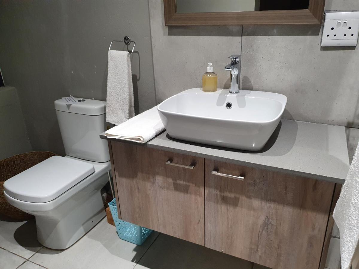 42@ Ditholo Game Lodge サバジンビ エクステリア 写真