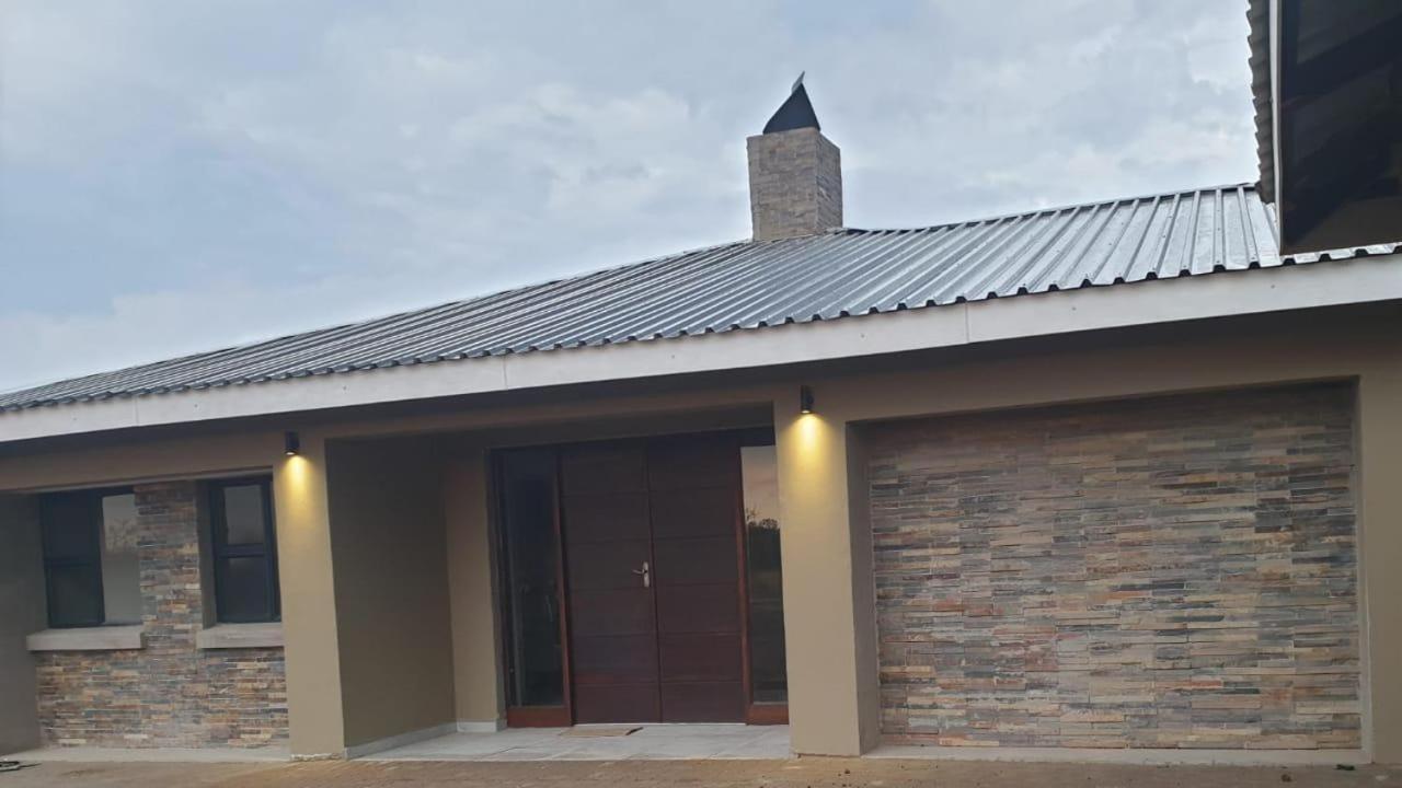 42@ Ditholo Game Lodge サバジンビ エクステリア 写真